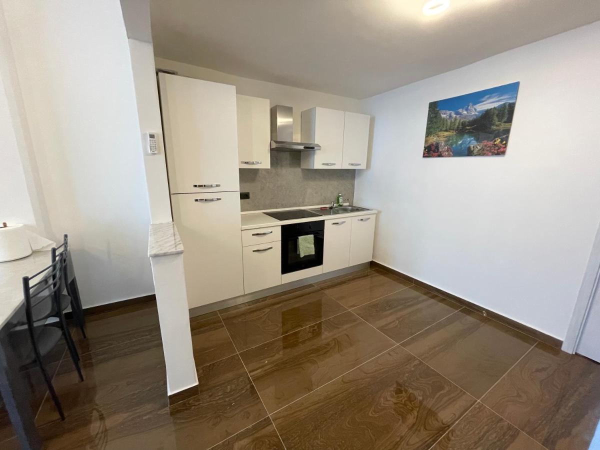 Il Portico Apartman Vado Ligure Kültér fotó
